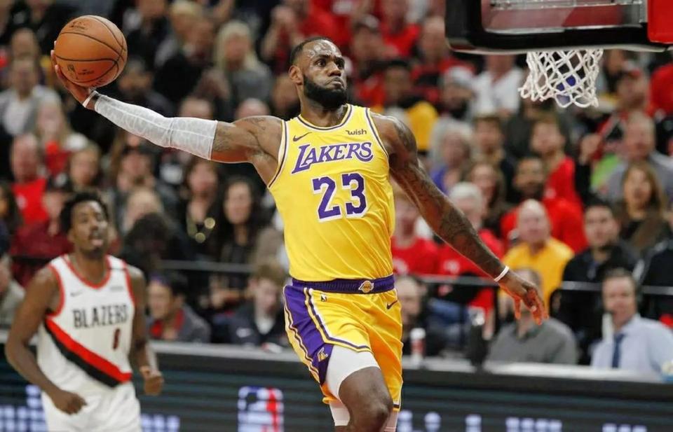 unAyG, 以让后来者, 现役唯一