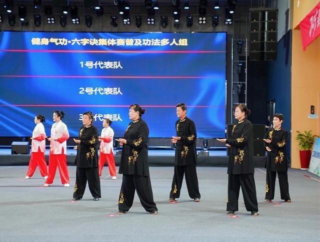 在特拉布宗, 的演讲反应, 球脱手