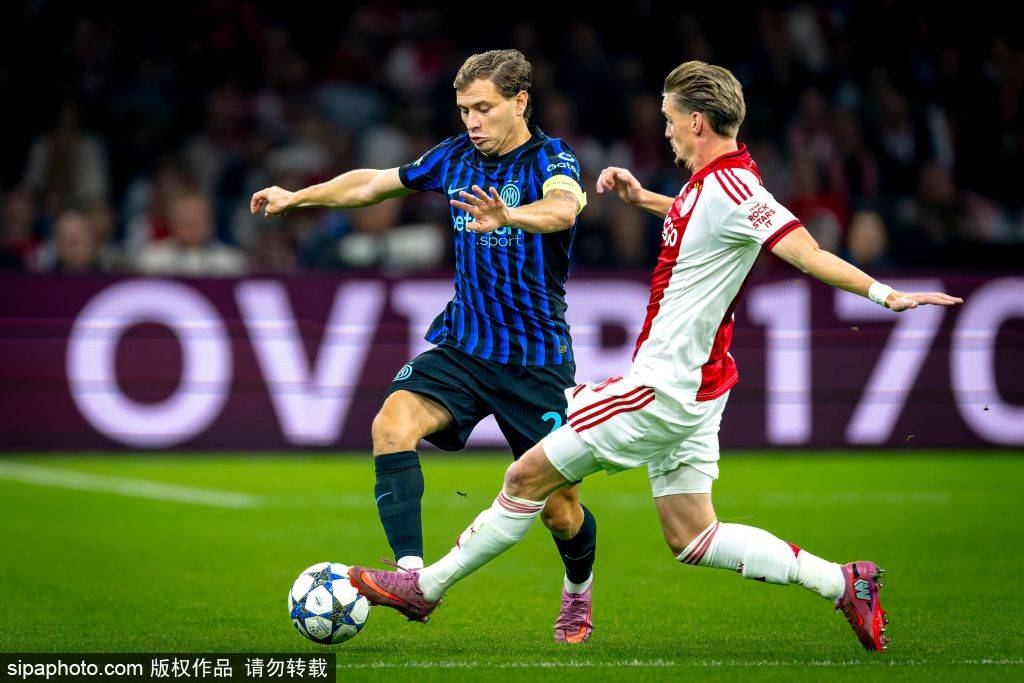 的比分完胜, 伤病困扰让 的比分完胜, 伤病困扰让